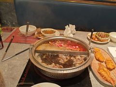 -一绪に寿喜烧(荟聚店)