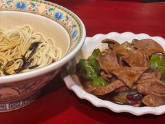 -金杨拉面王小吃面馆·牛三宝面·红烧牛肉粉