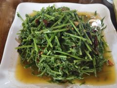 野菜-汤锅大王(新平曹苏黄牛汤锅有限公司)