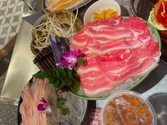 -朱光玉火锅馆(龙阳广场店)