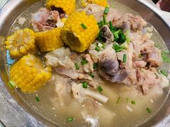 筒子骨玉米-昱龙大盆牛蛙馆(三兴街总店)