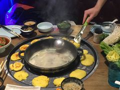 黑胡椒猪肚鸭架锅-三人行骨头王火锅(长寿店)