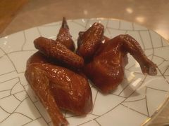 脆皮妙龄鸽-新荣记(新源南路店)