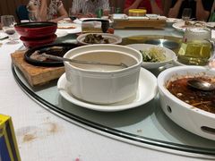 -梦都海鲜酒家(万达广场江桥店)