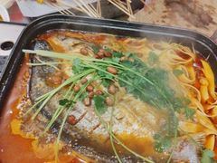 -東豫狼烧烤. 碳火烤鱼. 小龙虾(上海首店)