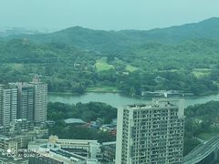 -亚洲国际大酒店·云顶阁旋转自助餐厅