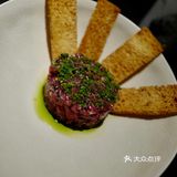 小酒馆｜Charcoal 三里屯幸福里bistro