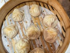 蟹粉小笼-光明邨大酒家(淮海路店)