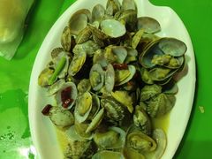 -老东镇啤酒屋海鲜加工·蒸汽海鲜·海鲜烧烤(台东店)