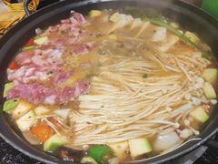 韩式牛肉大酱火锅-烤路里·韩国品质自助烤肉(石路天虹4号店)