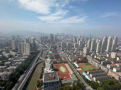 -大连星海皇冠假日酒店
