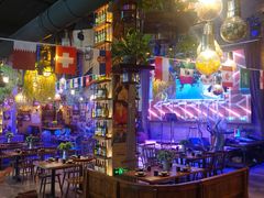 -临界音乐酒馆·小龙虾·江湖菜(华熙LIVE·鱼洞店)