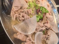 -肖四女乐山跷脚牛肉(南汇大学城生活广场店)