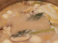 -煲王粤菜餐厅(中侨中心店)