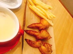 -必胜客(百联又一城店)