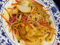 油泼扯面-陕味食族油泼面·小炒盖码面(双榆树店)