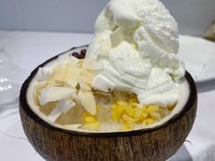 招牌椰皇原汁冰-乐果甜心·潮汕冰室(南澳后宅分店)