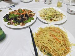 -宾朋海鲜特色美食餐厅·纯手工鲅鱼水饺(兴海路店)