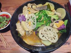 -万记麻辣烫国展总店