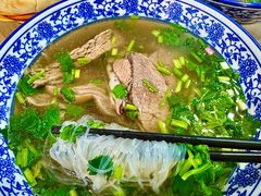 -丰登陕西水盆牛羊肉·泡馍