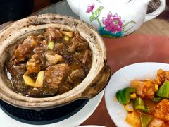 牛腩煲-香港蓮香樓(中環店)