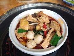 -九道菜有鸡鱼头(石鼓路店)