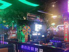 -路边边.炒菜烧烤.音乐餐厅(良乡长虹店)