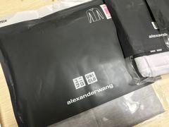 -优衣库(上海正大广场店)