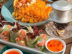 -大头虾越式风味餐厅(光明广场店)