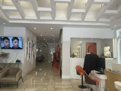 -广州健丽·去眼袋医疗美容机构