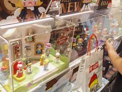 -泡泡玛特POPMART(天环购物中心店)