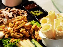 -伊带伊路新疆美食府(呼家楼店)
