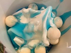 可尔必思麦旋风-麦当劳(北京昌金路得来速餐厅店)