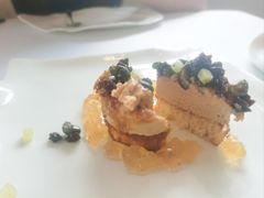 法式鹅肝酱酸樱桃和糖衣开心果-Jean Georges