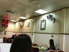 -胜利茶餐室