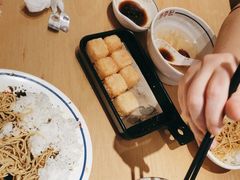 -蓉李记成都名小吃(武汉经开万达店)