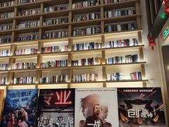 -深影国际影城(学院南路店CGS中国巨幕店)