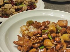 -闫府私房菜·老字号(恒隆店)