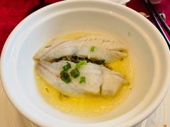 雪菜蒸黄鱼-上海小南国(国会店)
