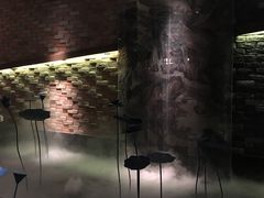 -湊湊火锅·茶憩(杭州湖滨银泰in77店)