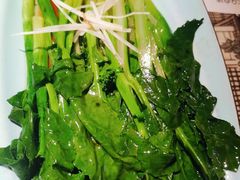 油淋脆菜心-绿茶餐厅(深圳龙华天虹购物中心店)