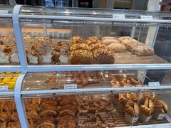 肉松红豆面包-好利来(东四店)
