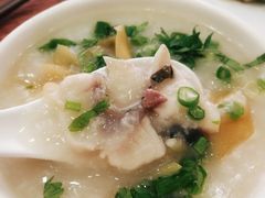 生滚鱼片粥-湖滨步步高酒店·中餐厅