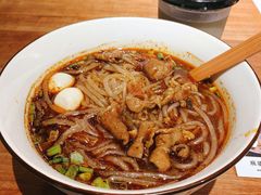 老成都手拍肥肠粉-麻婆婆白家肥肠粉(海岸城店)