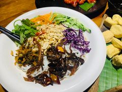 -觅山云南菜(泊富ICITY店)