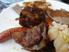 -亮马河饭店翠雅咖啡厅