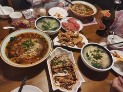 -重庆石磨豆花庄(乔庄店)