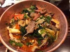 -成都你六姐·牛肉冒菜(城市集市合生汇店)