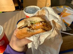 炫辣鸡腿堡-汉堡王(北京三里屯购物中心)