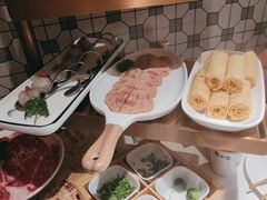-粤小煲鲜汤猪肚鸡(丹尼斯二天地店)